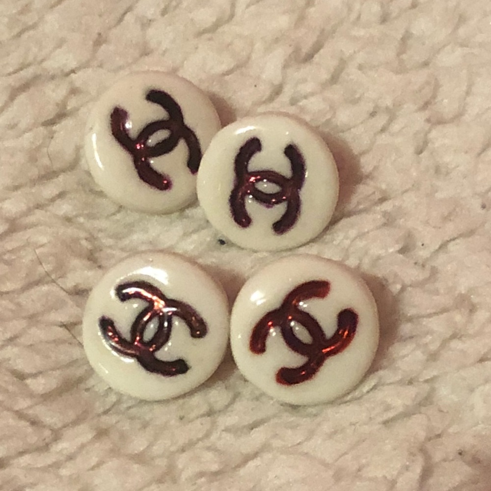 Chanel buttons set of 4